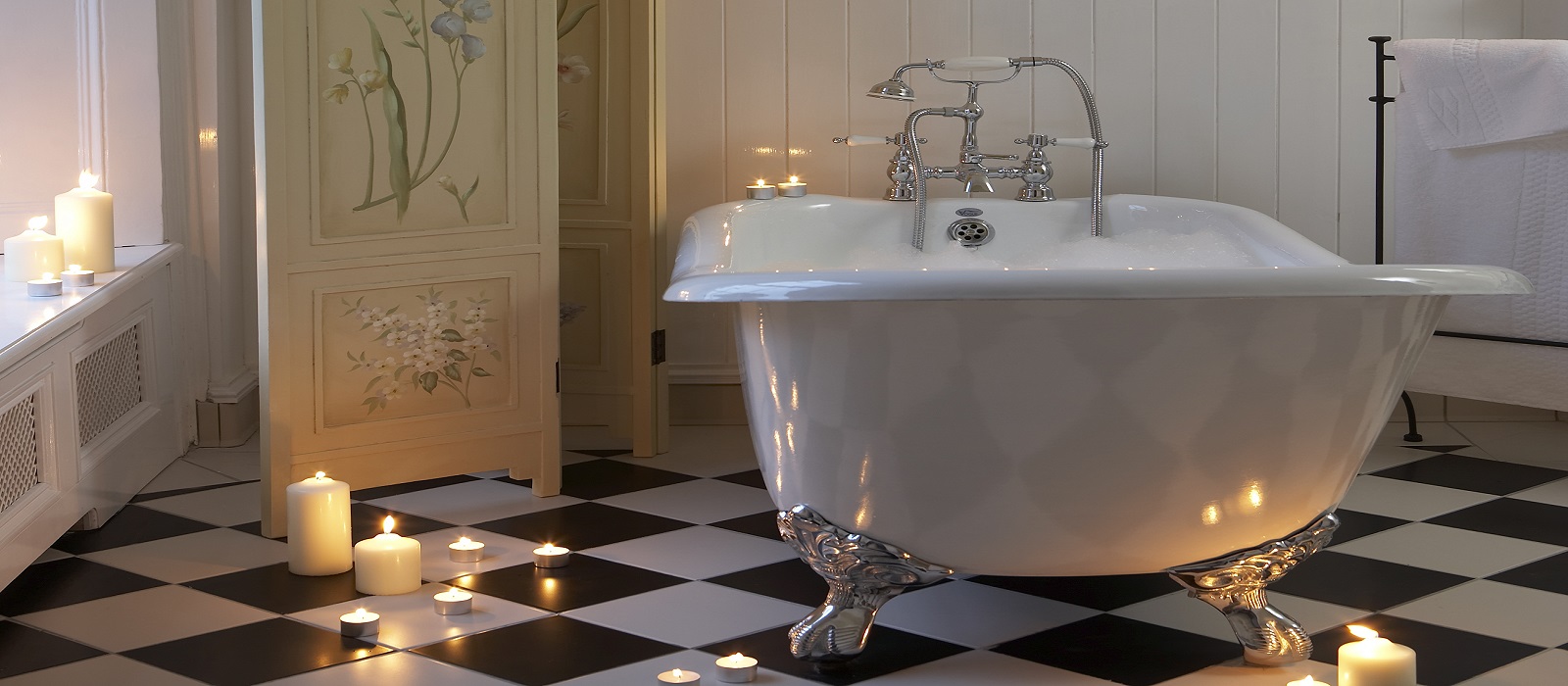 Beautiful, Luxury Bathrooms in Irish Hotels